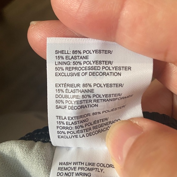 Speedo women’s swimsuit - Picture 9 of 10